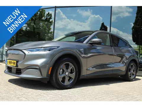 FORD MUSTANG MACH-E RWD 75 KWH SOH 95% | CARPLAY | 360 CAMERA | WINTERPACK | LEDER | DODEHOEK | ACC 