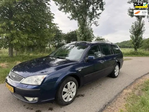 Ford Mondeo Wagon 2.0-16V Platinum