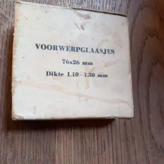 Laboratorium, diverse - voorwerp glaasjes
