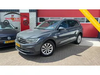 Volkswagen Tiguan 1.5 TSI Life Business FULL LED / KEYLESS / STOELVERW / STUURVERW / CARPLAY / NAVI 