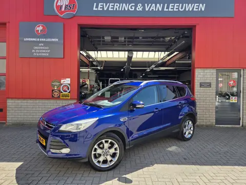 Ford Kuga 1.6 Titanium/ Winterpack/ Trekhaak/ Navigatie/ Parkeersensoren voor + Achter/ Elek. achter
