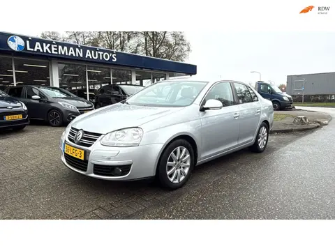 Volkswagen Jetta 1.4 TSI Comfortline Silverline Huurkoop Inruil APK Garantie