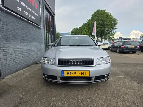 Audi A4 Limousine 1.6 Pro Line