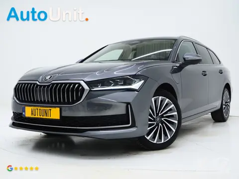 Škoda Superb Combi 1.5 TSI PHEV Laurin & Klement | Leder | Massage | HUD | Canton | Camera | Sfeerli