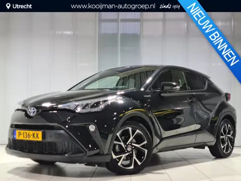 Toyota C-HR 2.0 Hybrid Style Apple Caplay/Android auto | Parkeerassisten | Navigatie | Toyota garant