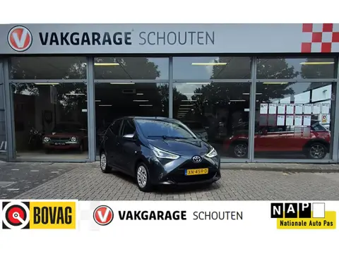 Toyota Aygo 1.0 VVT-i X-Play