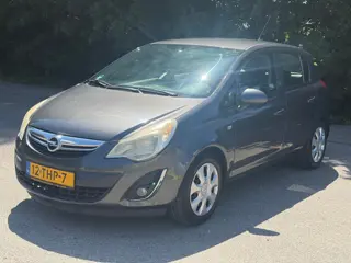 Opel Corsa 1.2-16V Anniversary Edition Airco! APK 1-2027! NAP!