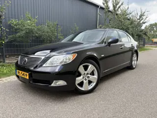 Lexus LS 460 President / AUTOMAAT / SCHUIFDAK / YOUNGTIMER / ROLLO / TREKHAAK / MARK LEVINSON / LUCH