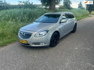 Opel Insignia Sports Tourer 2.0 T Sport Automaat Cruise Airco Navi Achteruitrij Camera Pdc Voor En A