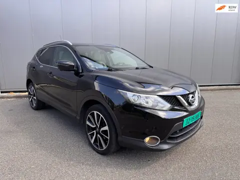 Nissan Qashqai 1.2 Tekna 360 cam.leder navi clima 19 inch