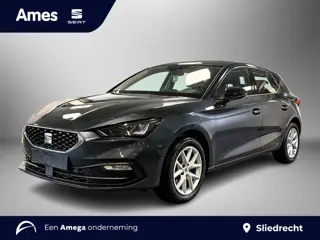 SEAT Leon 1.5 TSI 115pk Style | Adaptive Cruise Control | Achteruitrijcamera | Stoel- en stuurverwar