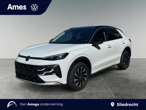 Volkswagen T-Roc 1.5 eTSI 115pk DSG Life First Edition | Dodehoeksensoren | Adaptive Cruise Control 