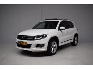 Volkswagen Tiguan 1.4 TSI 160PK Sport&Style 4motion R-line Edition PANORAMADAK / TREKHAAK / LEER / C