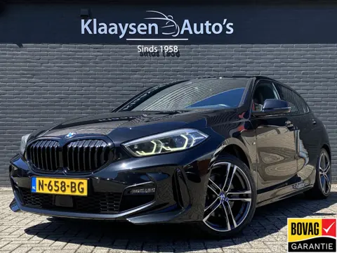 BMW 1-serie 118i M-Sport 136 pk AUT. | 1e eigenaar | dealer onderh. | navigatie | leder sportstoelen