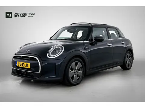 Mini 5-Deurs 1.5 Cooper Classic (NL-auto, 1e Eig, Dealer OnderH, Panorama, Carplay, Navi Prof, Sport