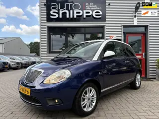 Lancia Ypsilon 1.4 Limited Edition 2010 -AIRCO-CRUISECONTROL-2 TONE LAK-OPEN DAK-LICHTMETALEN VELGEN