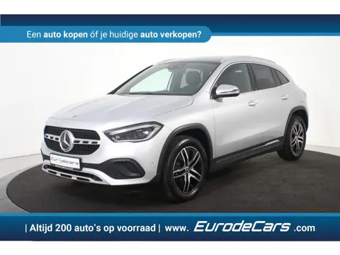 Mercedes-Benz GLA GLA 200 Luxury *1ste Eigenaar*Leer*Panoramadak*Ambiente*