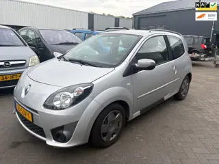 Renault Twingo 1.2-16V Night & Day invalide auto. Handbediende rem en gas