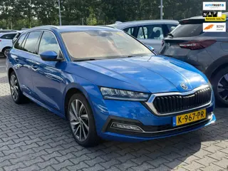Skoda Octavia Combi 1.0 e-TSI Business Edition Plus TREKHAAK 1E EIGENAAR