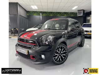 MINI Countryman John Cooper Works ALL4 AUT 218PK PANO