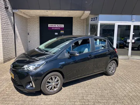 Toyota Yaris 1.5 Hybrid Active / NAVI / CAMERA / DEALER SERVICED / TREKHAAK