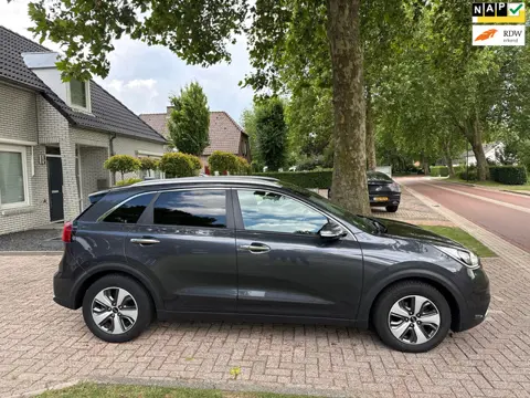 Kia Niro 1.6 GDi Hybrid BusinessLine automaat