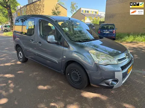 Citroen Berlingo Nieuw APK / 4X Nieuwe banden / 2X schuifdeuren / Nette auto