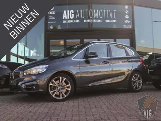 BMW 2-serie Active Tourer 225i xDrive High Executive | Trekhaak | H/K | HUD | Camera | Leder