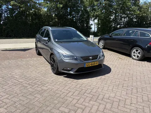 SEAT Leon ST 1.4 EcoTSI Style TREKHAAK CLIMA NAVI LED CRUISE PDC