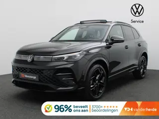 Volkswagen Tiguan 1.5 eHybrid R-Line Edition 272PK DSG Pano-Schuifdak, Black Style, Trekhaak, 20" LM