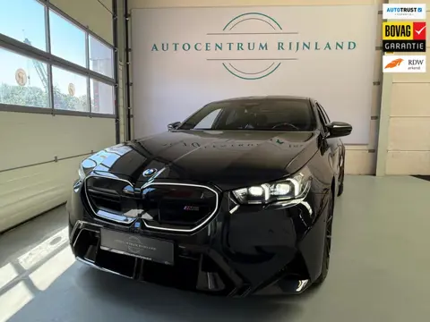 BMW 5-serie M5 Automaat, Carbon pakket, keramische remmen, HUD, Bowers & Wilkins, M Multifunctionele