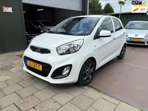 Kia Picanto 1.0 CVVT DynamicLine 5D Airco Cruise