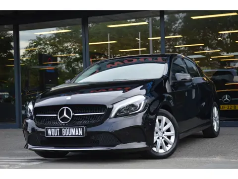 Mercedes-Benz A-Klasse 160 Ambition Led Navi Airco Cruise Trekhaak Pdc