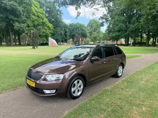 Skoda Octavia Combi 1.2 TSI Greentech Elegance Goed onderhouden
