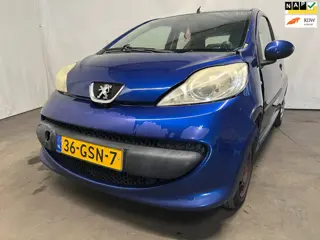 Peugeot 107 1.0-12V XS - Frontschade - Schade