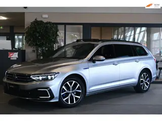 Volkswagen Passat 1.4 TSI PHEV GTE 218 PK Pano Trek Virtual Navi 360Cam Acc