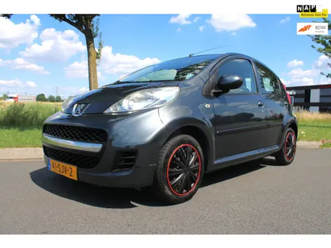 Peugeot 107 1.0-12V XS Airco