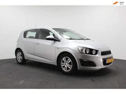 Chevrolet Aveo 1.2 LT | Airco | NAP | Stoelverwarming | Trekhaak | Cruise control