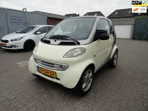 Smart SMART Smart AUT (KM 92490 NAP AIRCO PANO) 1EIGENAAR