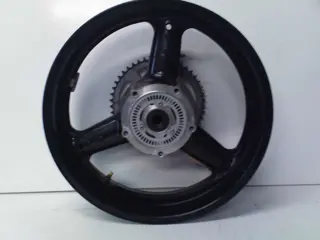 Rear wheel Suzuki GSF 600 650 Bandit  2000 - 2004