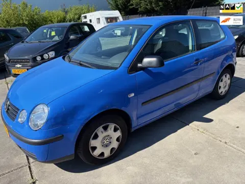 Volkswagen Polo 1.4-16V AUTOMAAT nieuwe apk keuring