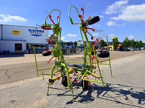 Claas Volto 640HR