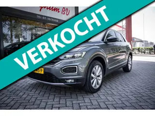 Volkswagen T-Roc 1.5 TSI Style| Trekhaak | Carplay | Navigatie | Stoelverwarming | Adapt. cruise |