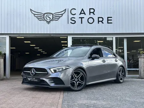 Mercedes-Benz A-Klasse 200 Business Solution AMG|PANO|CAMERA|AUTOMAAT|LM VELGEN 18"|STOELVERWARMING|