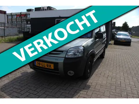 Peugeot Partner MPV 2.0 HDi VTC
