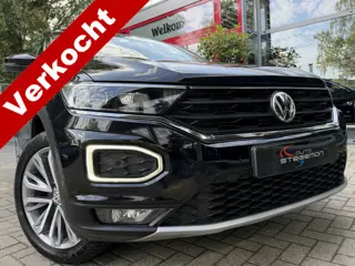 Volkswagen T-Roc 1.5 TSI 150PK AUT. *!* SPORT *!* PANODAK/ RADAR/ 18 INCH/ CAMERA/ CARPLAY *!*