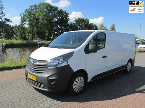 Opel Vivaro 1.6 CDTI L2H1 LWB lang euro 6 Airco Cruise gebruikersschade
