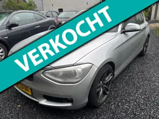 BMW 1-serie 118i Business+NAVI GLAZENDAK INRUIL KOOPJE