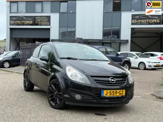 Opel Corsa 1.2-16V Edition Luxe uitvoering carplay