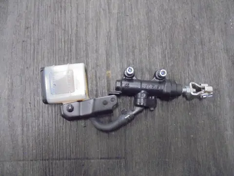 REMPOMP ACHTER Honda CBR 500 R 2022 - 2023